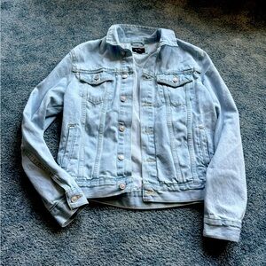 Men’s Forever 21 Jean jacket medium